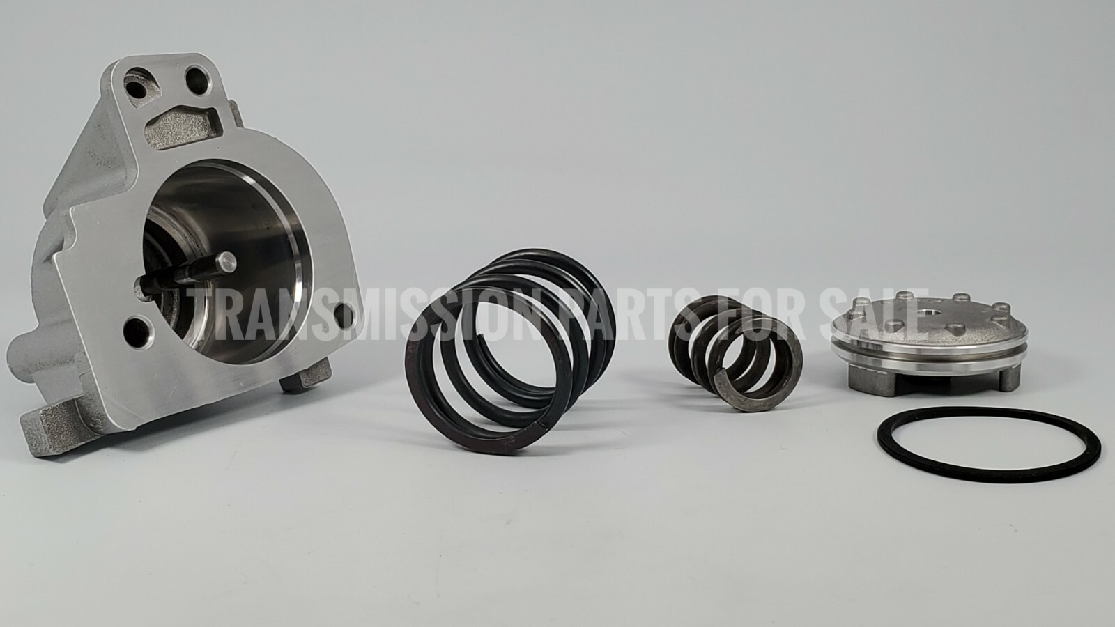 OEM 4L60E 1-2 Accumulator UPGRADE Piston Accumulator Housing Assembly 4L65E 93UP