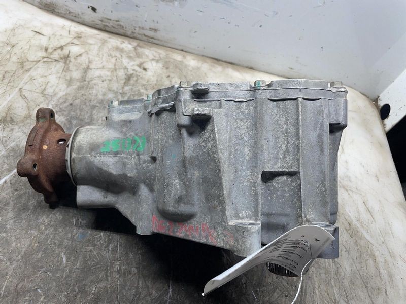 2011-2016 Ford Explorer Transfer Case Assembly OEM