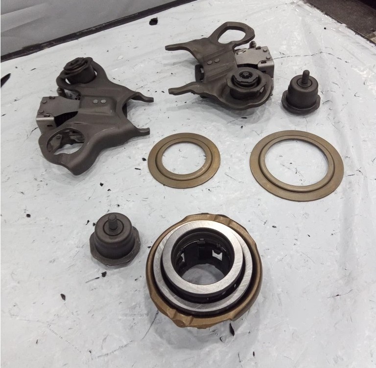 6DCT250 DPS6 Clutch Release Fork & Bearing Kit For 2012-2019 Ford Fiesta Focus