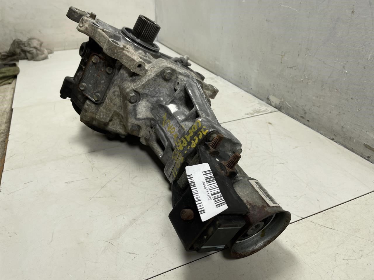 2011 JEEP COMPASS FRONT TRANSFER CASE OEM+
