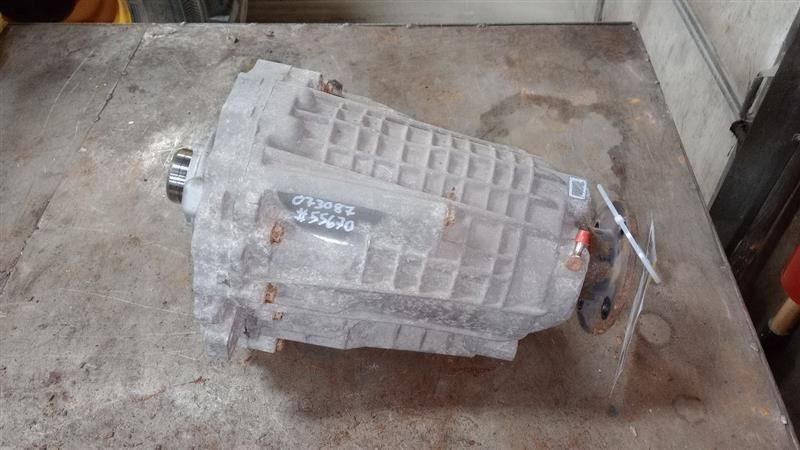 Transfer Case Automatic Transmission Fits 03-08 INFINITI FX SERIES 1206111