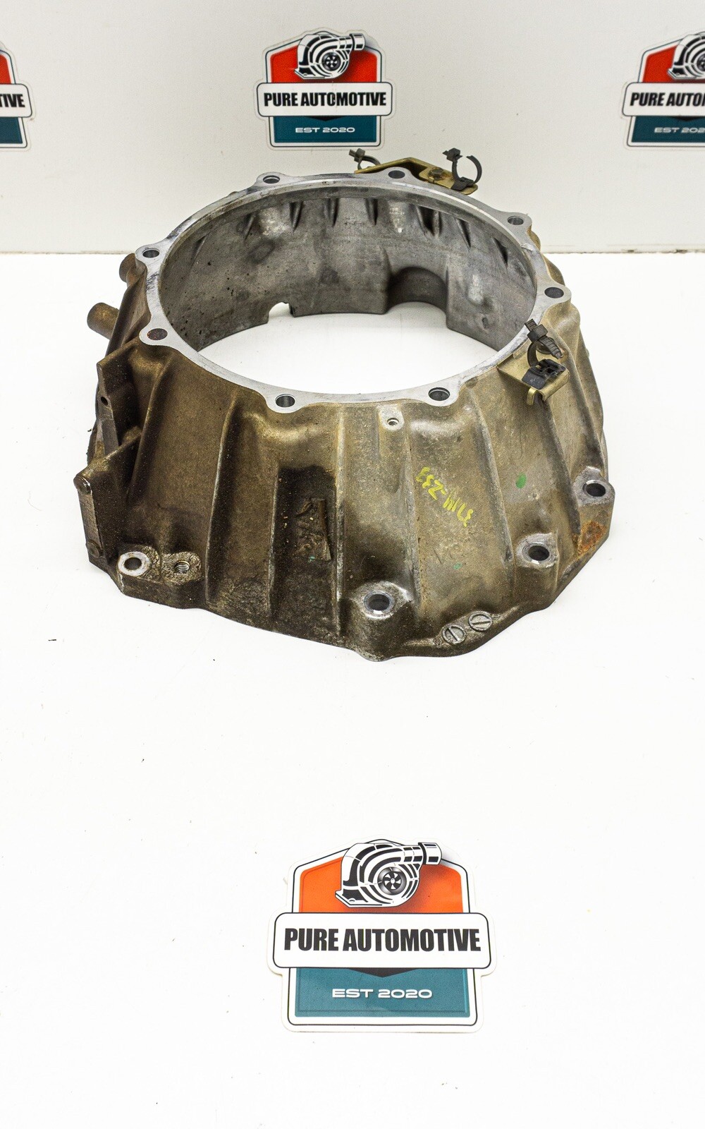 2003-2006 Nissan 350Z Coupe G35 Automatic Transmission Bellhousing OEM 331