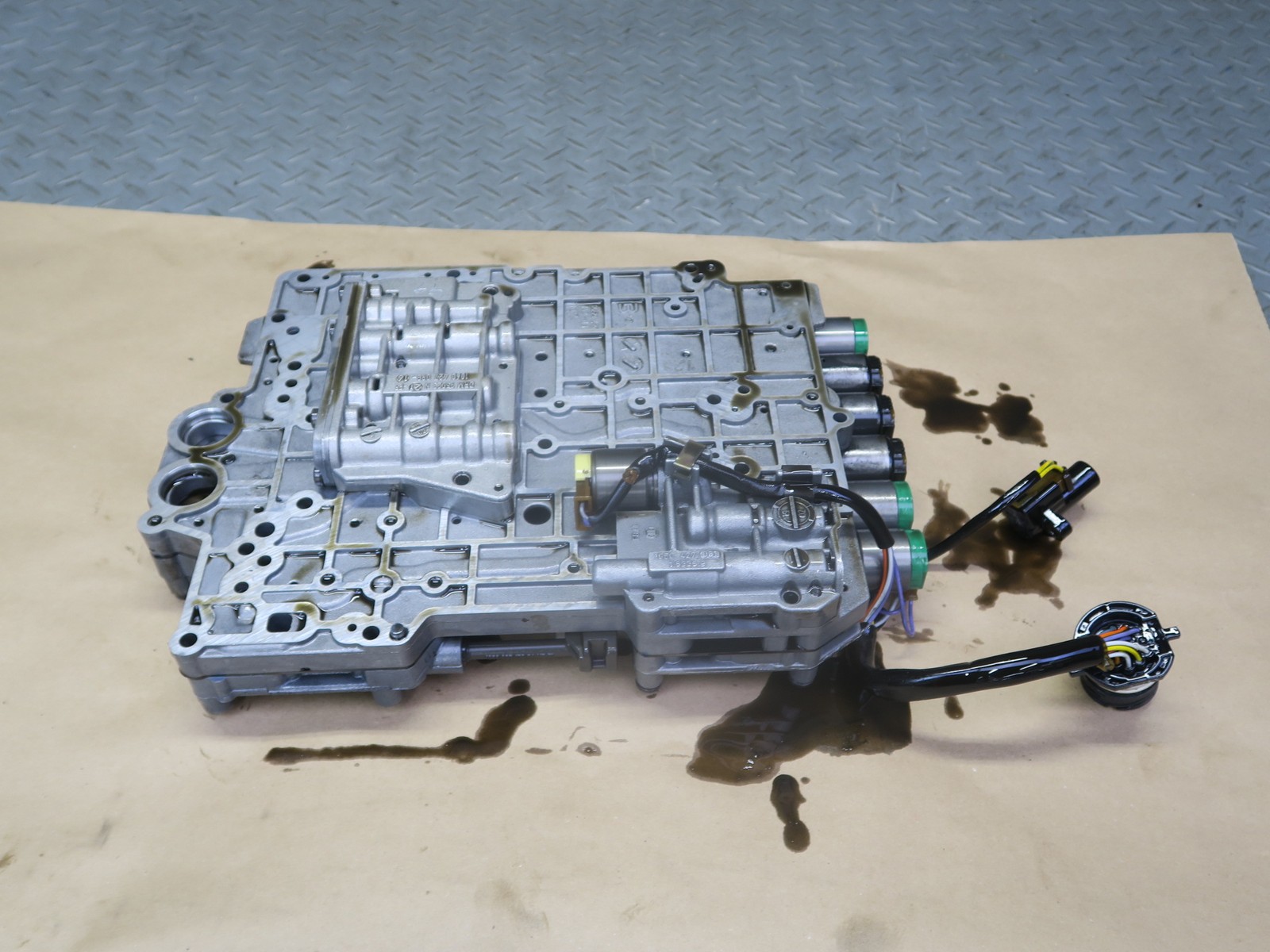 01-03 BMW E46 330Ci 330i A5S 325Z TRANSMISSION VALVE BODY MECHATRONIC OEM