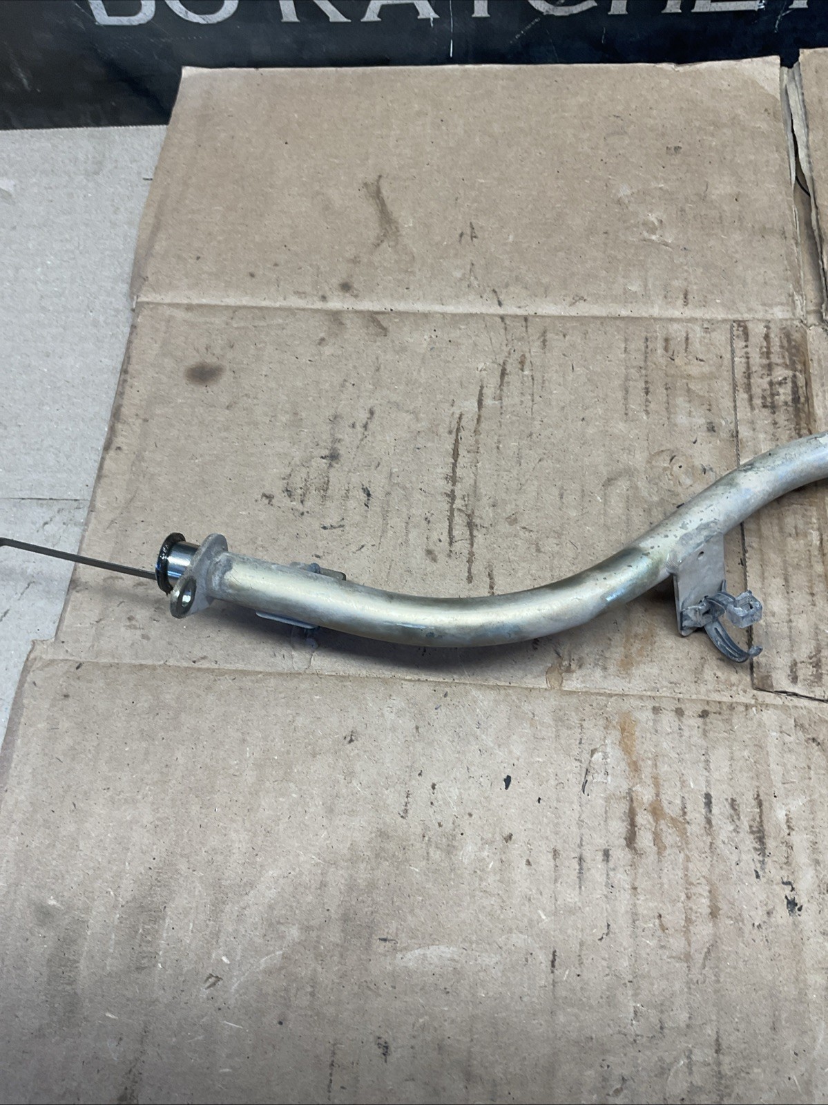 03-06 Nissan 350z Infiniti G35 5AT Transmission Filler Tube Dipstick 31080-AM610