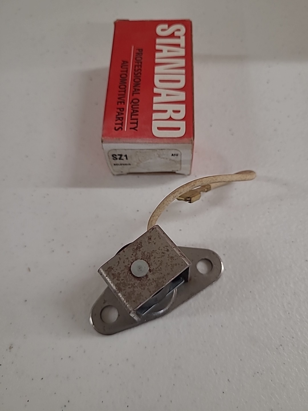 Standard SZ1 / SZ-1 Automatic Transmission Kickdown Solenoid Switch