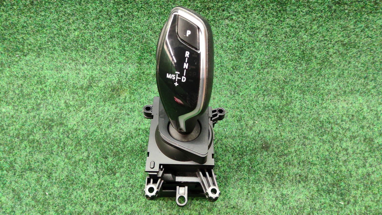 2016-2019 BMW 740i Gear selector switch OEM 61319458747