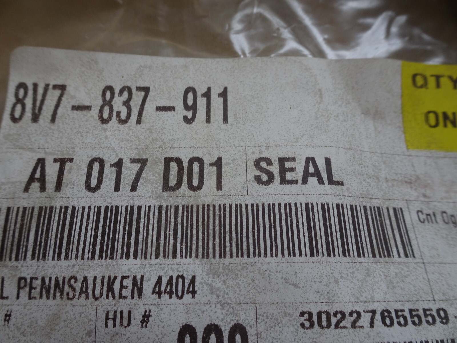 NEW OEM AUDI A3 Cabrio 8V Front Outer Door Seal Rubber 8V7837911