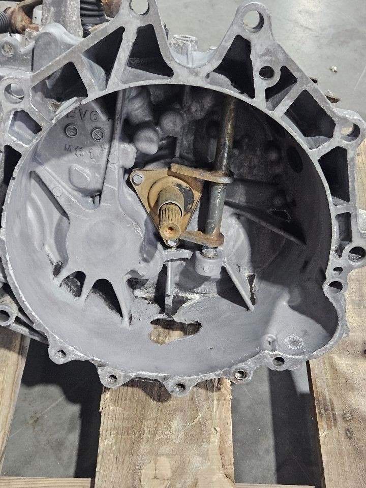 2003-2008 Hyundai Tiburon Manual Transmission 6 Speed OEM