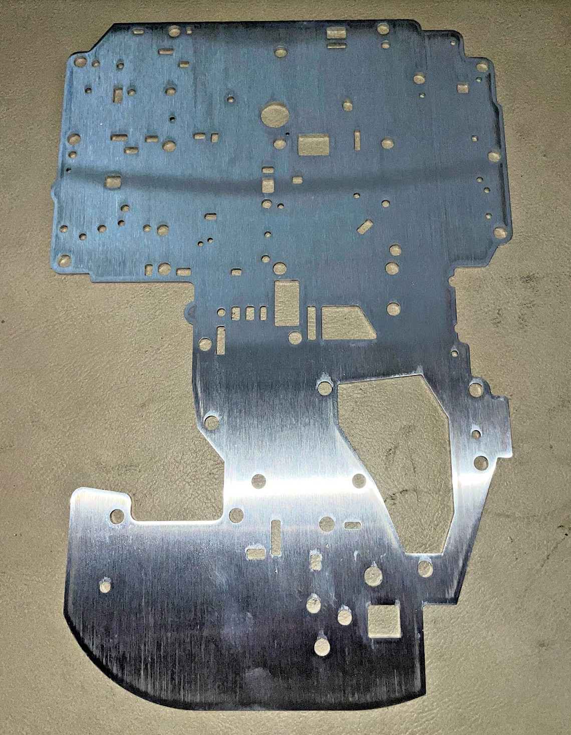 Mercedes-Benz Transmission Plate Intermediate Plate – 126-277-26-15 – For W126