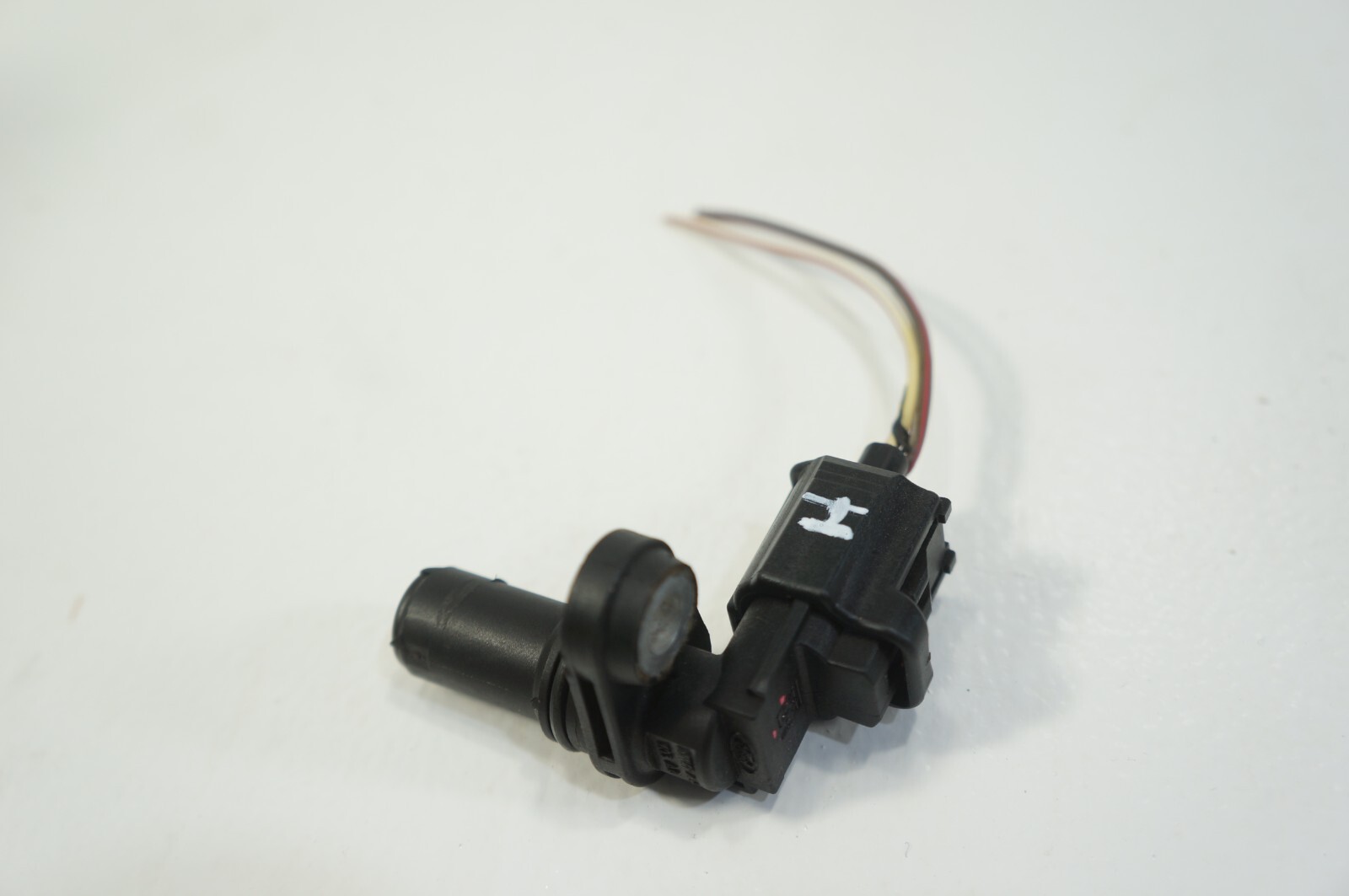 2002-2005 ford thunderbird t-bird rpm speed rotation sensor oem