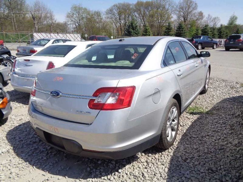2008-2015 Ford Taurus Transfer Case Assembly