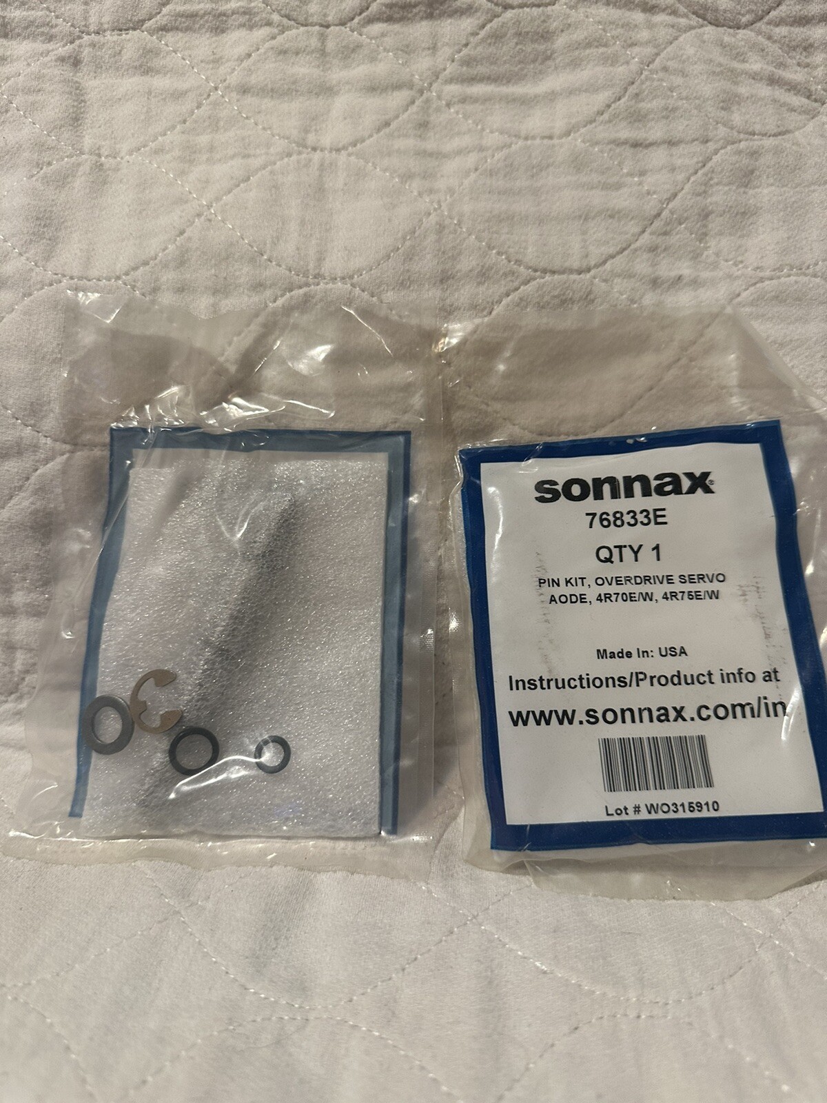 Sonnax 76833E Transmission overdrive Servo Pin includes O-rings washer
