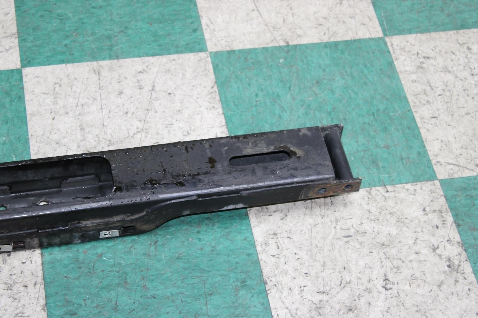 04-08 F150 2WD Automatic Auto Transmission Subframe Crossmember OEM Factory