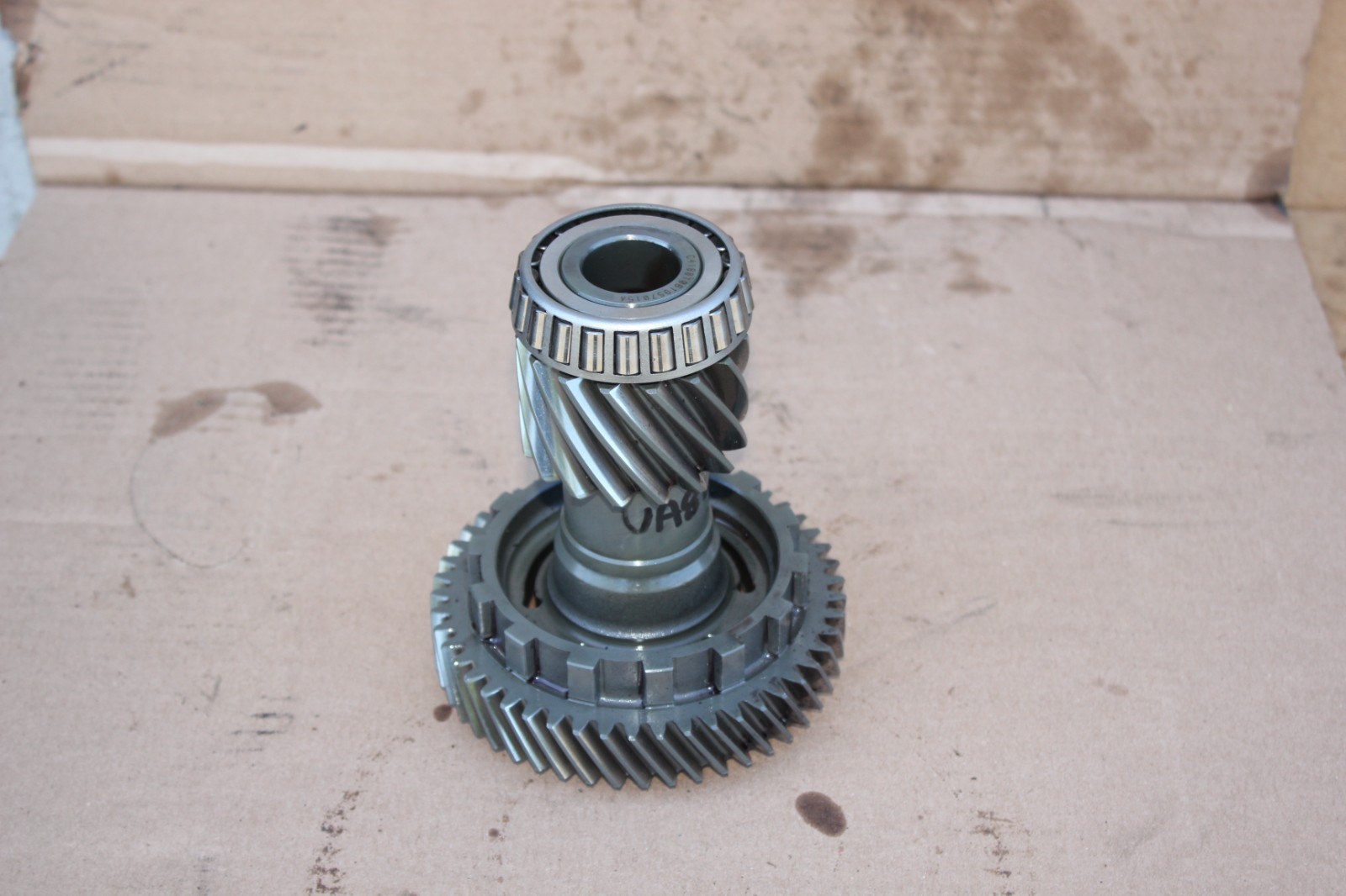 OEM UA80E UA80F Transmission Differential Pinion Gear Primary Gearset Shaft