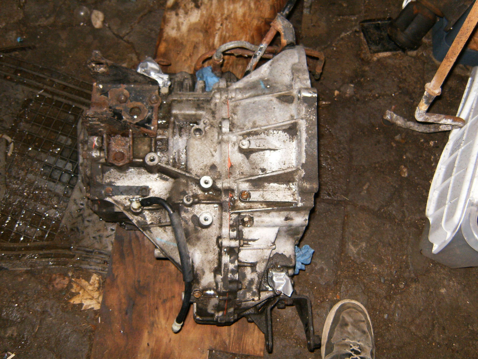 2000-2005 Toyota Celica GT 1ZZ Automatic Transmission w/ Torque Converter