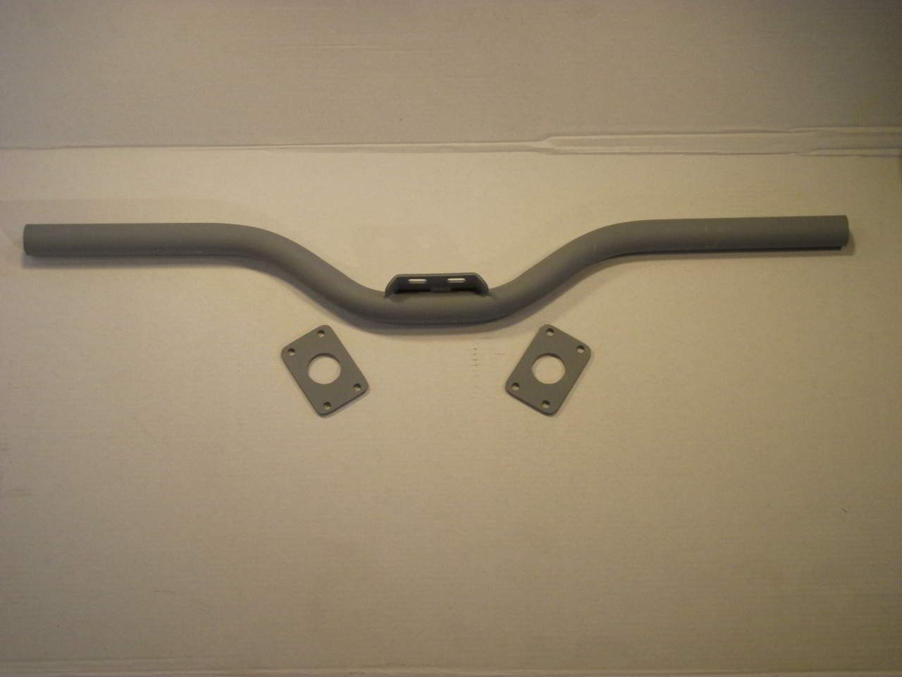 Chassis Engineering AT-0054B – Universal Bolt-On Trans Cross Member – 4″ Drop