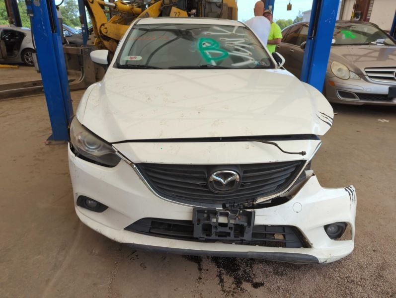 Automatic Transmission 2.5L Fits 14-15 MAZDA 6 324325