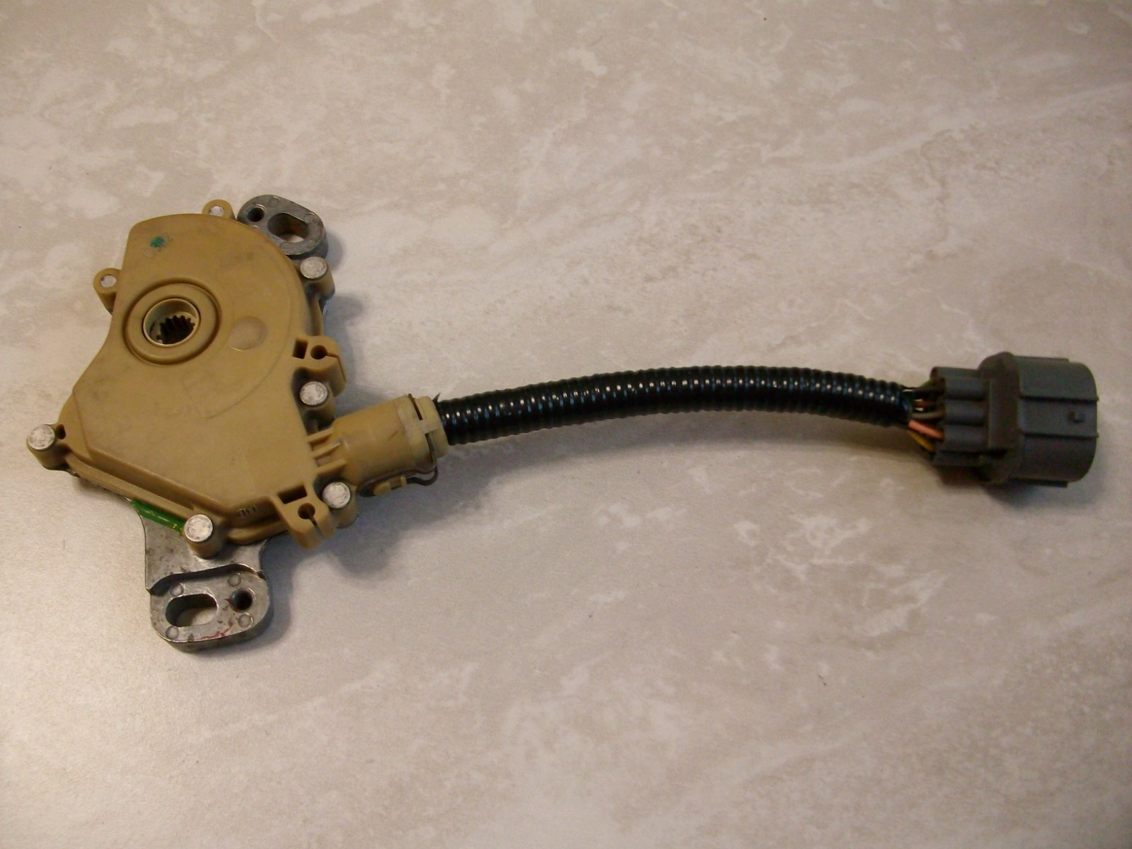 99-04 Land Rover Discovery 2 Neutral Safety Switch Transmission Position XYZ OEM