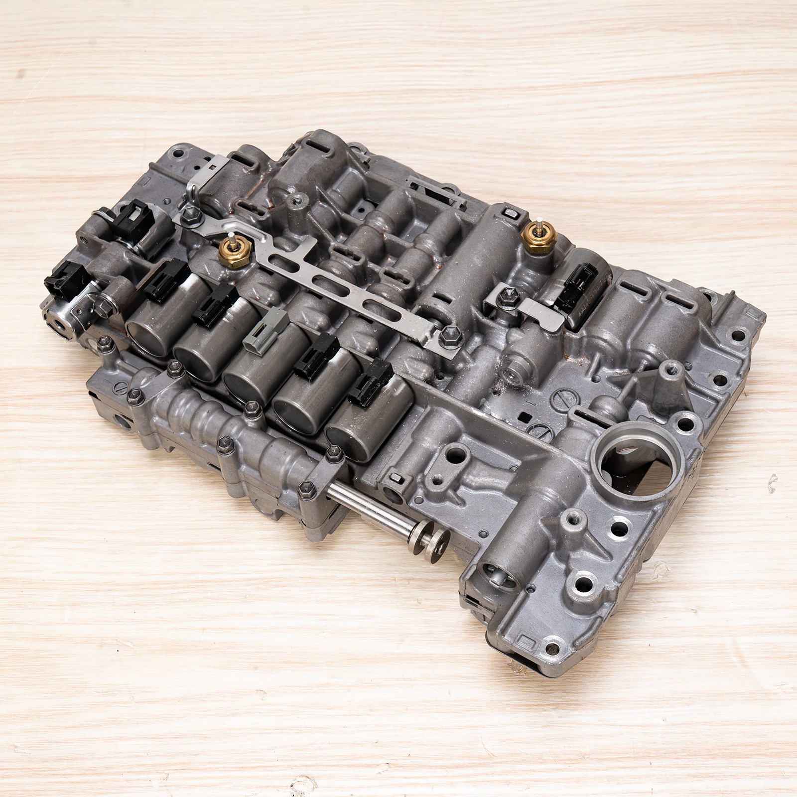 6 Speed 09D TR60SN Valve Body with Solenoids For Q7 4L 0511 Touareg 0211 G2U
