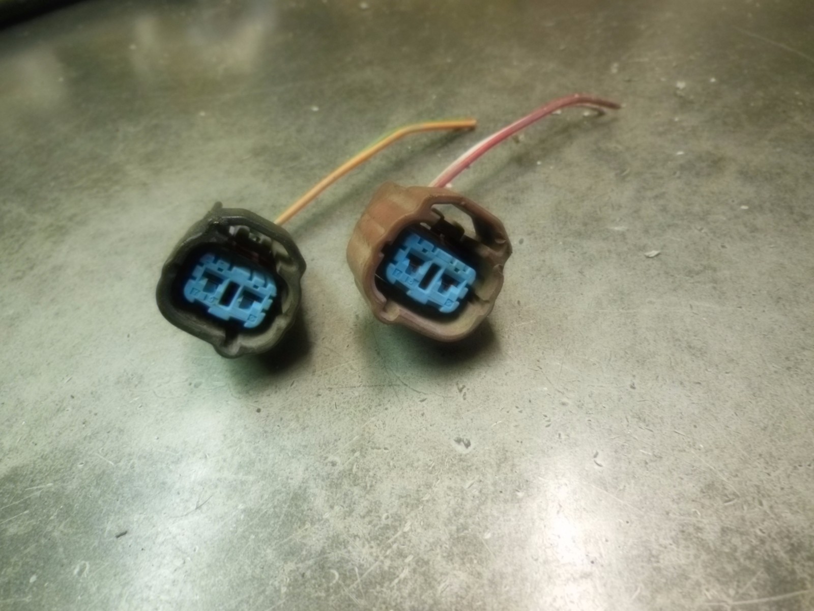 1998-2007 Honda accord shift solenoid valve B & C pig tail plug