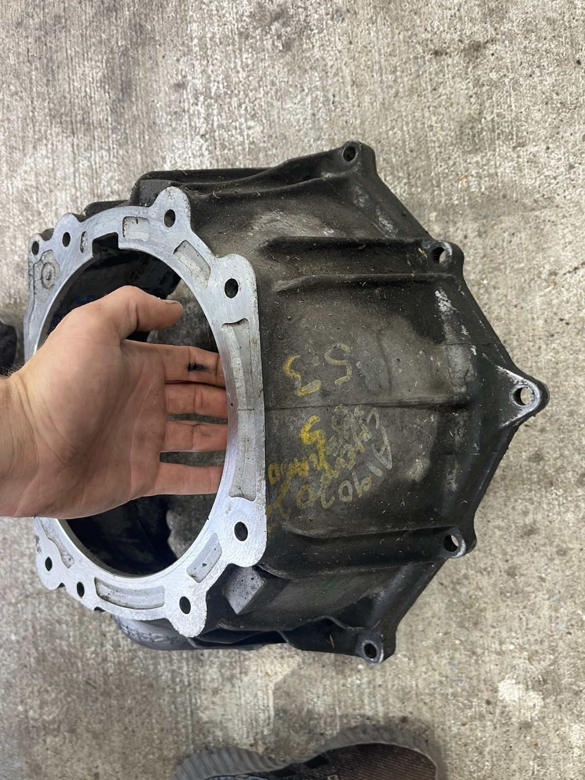 4l60E/4L65E AUTO TRANSMISSION BELLHOUSING CHEVROLET SILVERADO SIERRA 4.8 5.3 6.0