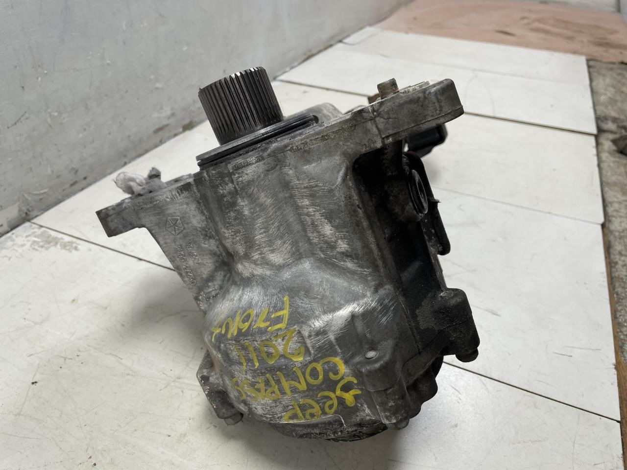 2011 JEEP COMPASS FRONT TRANSFER CASE OEM+