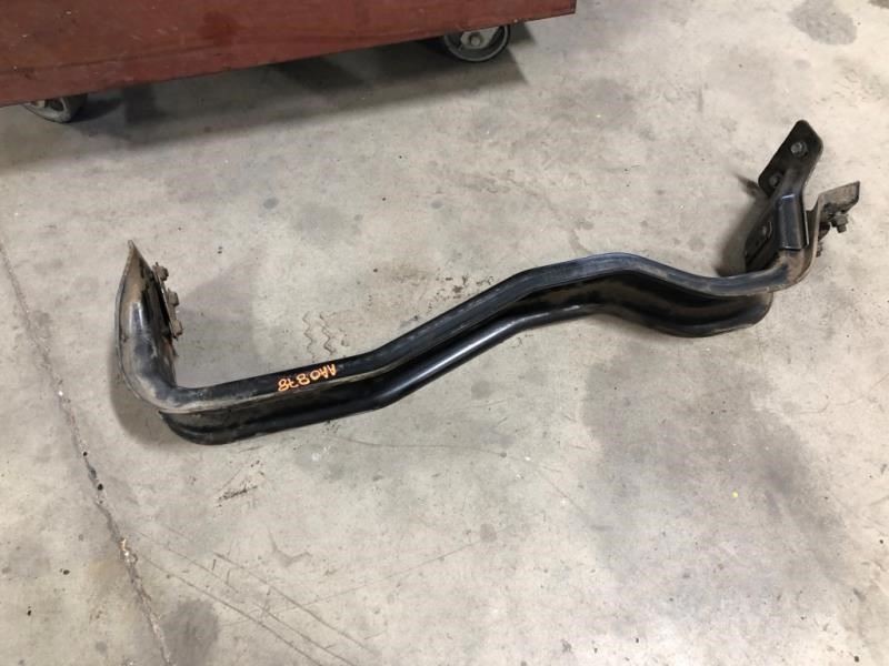 99 Ford F350 Super Duty USED 7.3L 4×2 Transmission Crossmember Mount