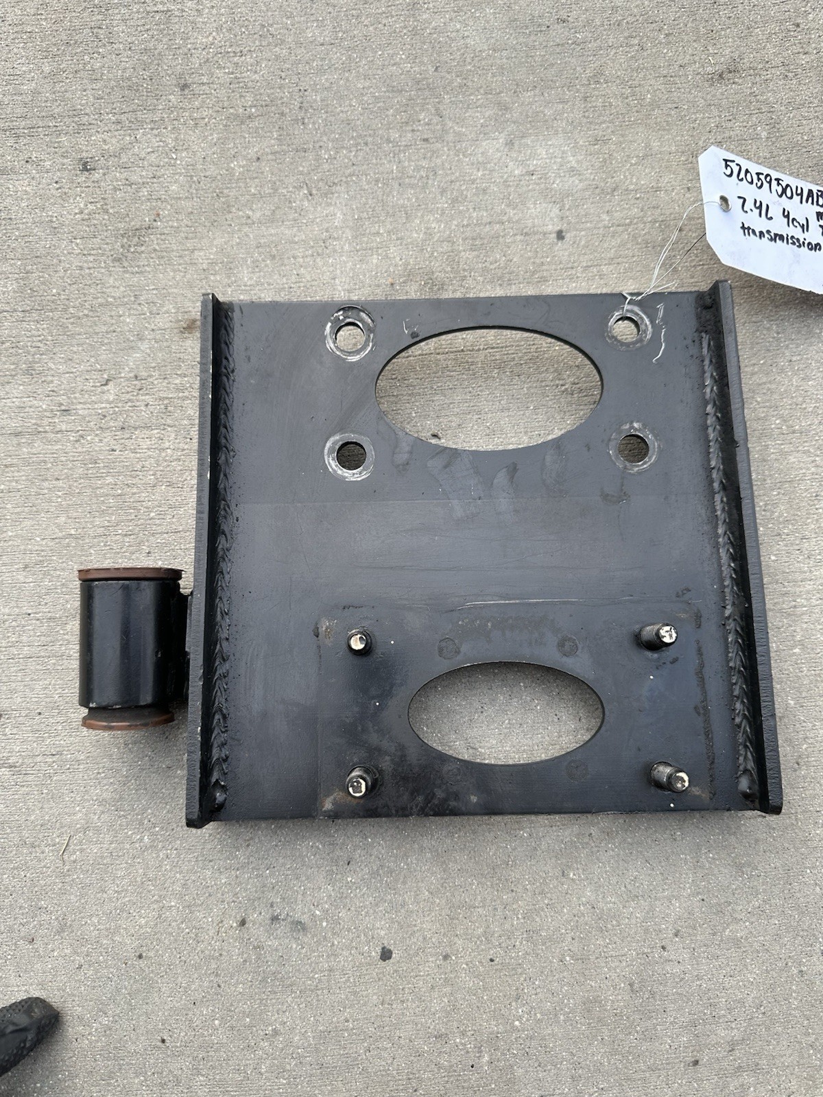 03-06 Jeep Wrangler TJ 2.4L 4cyl Manual Transmission Mount OEM 52059504AB