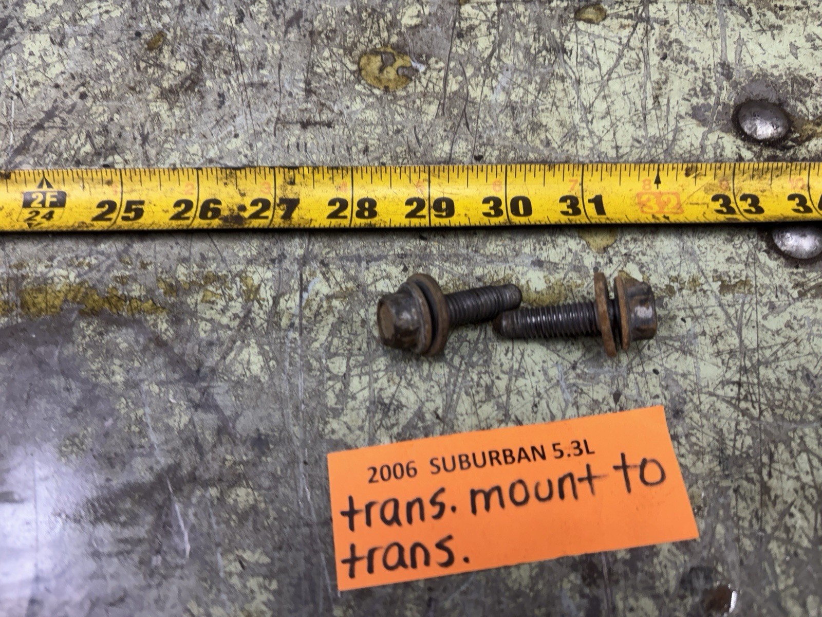 03-06 Gm truck Transmission Mount To Transmission Bolts Set Of 2