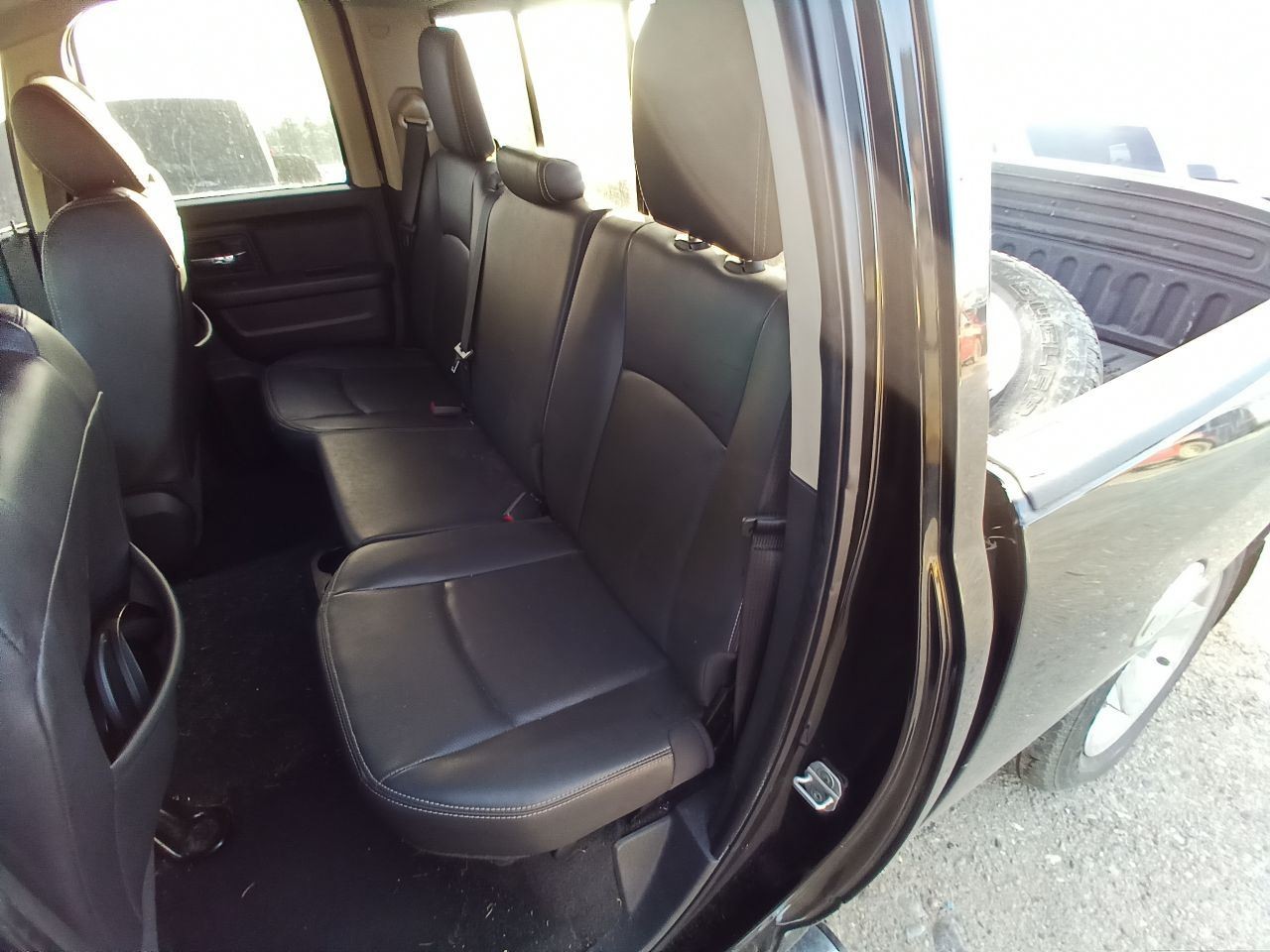 Automatic Transmission from 2011 RAM 1500 5.7L 4×4 [132,438 miles] 12636861