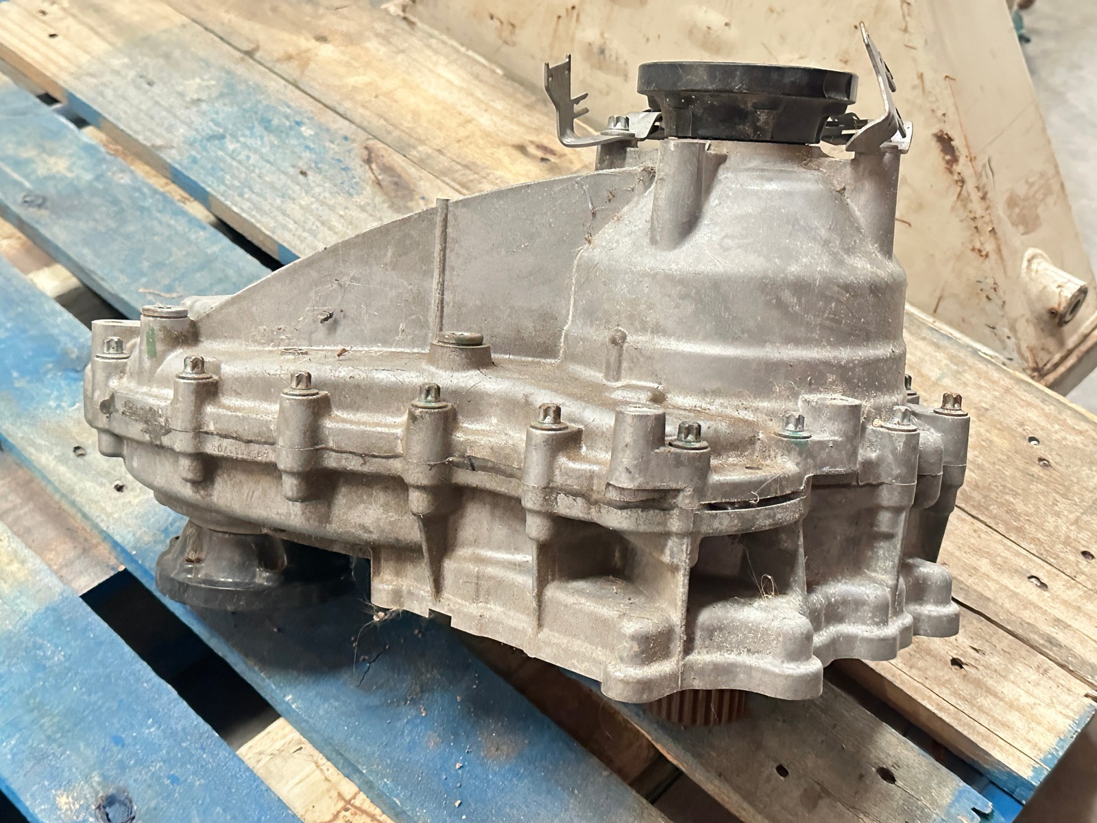 Mercedes Benz Transfer Case Gear Box W164 W251 R350 GL550 ML320 350 550 2005-19