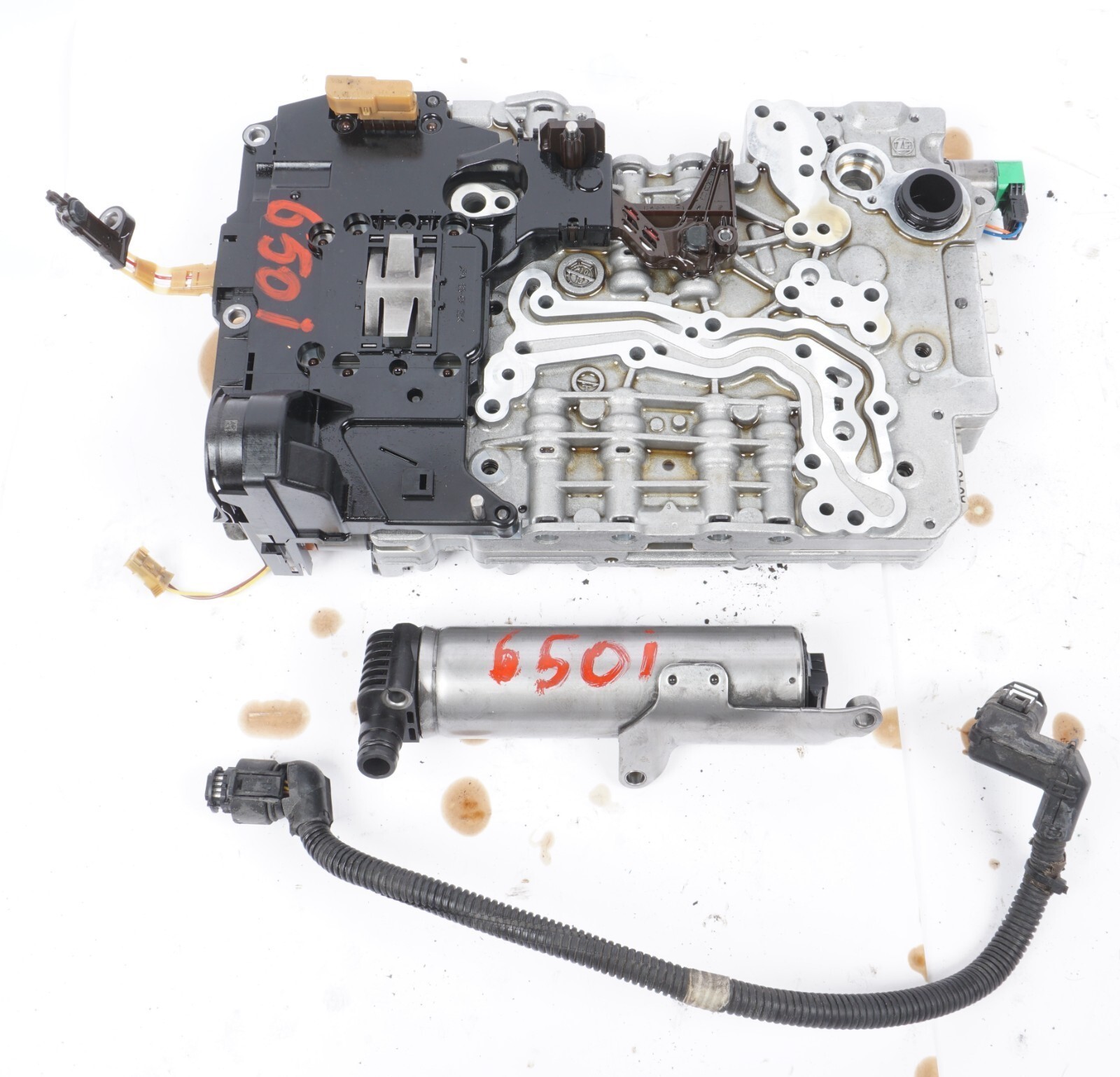 13-18 BMW 650I 4.4L N63 AT Transmission Valve Body Mechatronics OEM