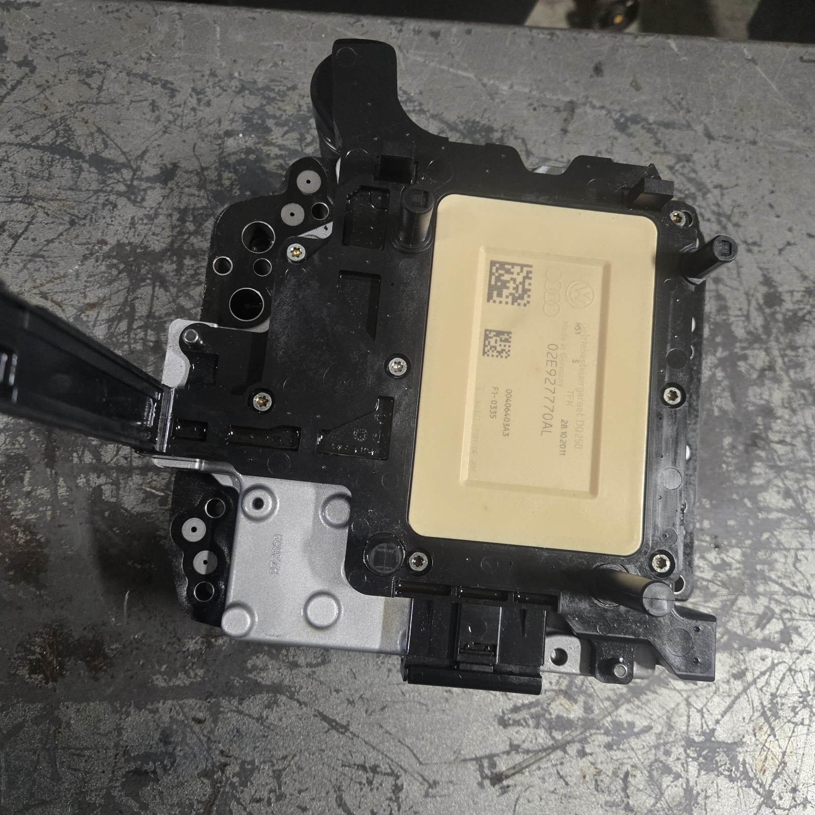 VW JETTA PASSAT GOLF GTI DSG TRANSMISSION VALVE BODY TCU TCM 02E927770AL G2U