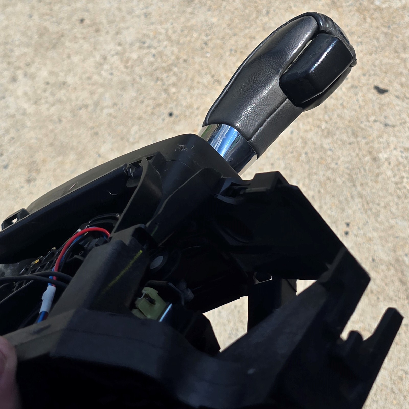2012 Ford Fusion Automatic Transmission Shift Lever Assembly 9E5P7K004TD35B8 OEM