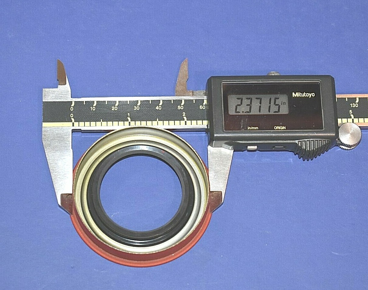 Rear Tail Extension Housing Oil Seal For Ford FIOD AOD AODE Transmission