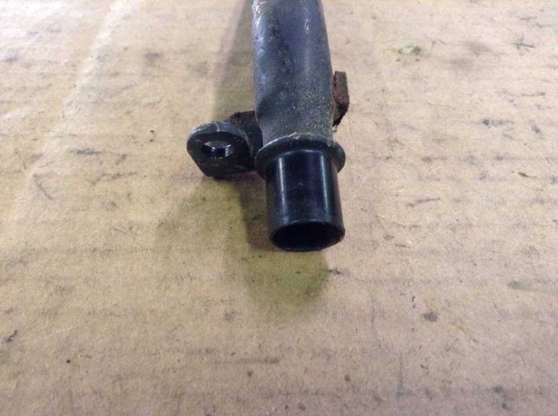 95 96 97 98 99 Saturn SL SL1 SL2 SW 1.9L Transmission Dip Stick Dipstick Tube