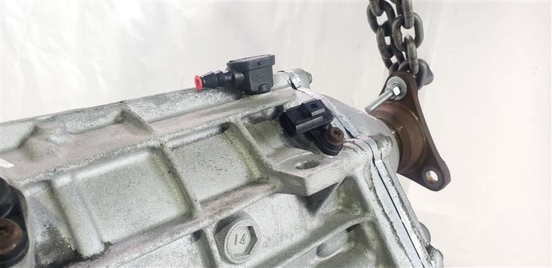 2003 Ford Thunderbird OEM Automatic Transmission 8 Cylinder 5 Speed
