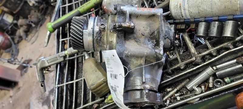 05 2005 HONDA CRV Transfer Case OEM CR-V