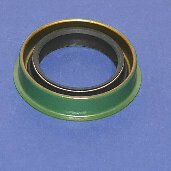 GM Hydramatic TH400 3L80 Automatic Transmission Extension Housing Oil Seal 2 3/4