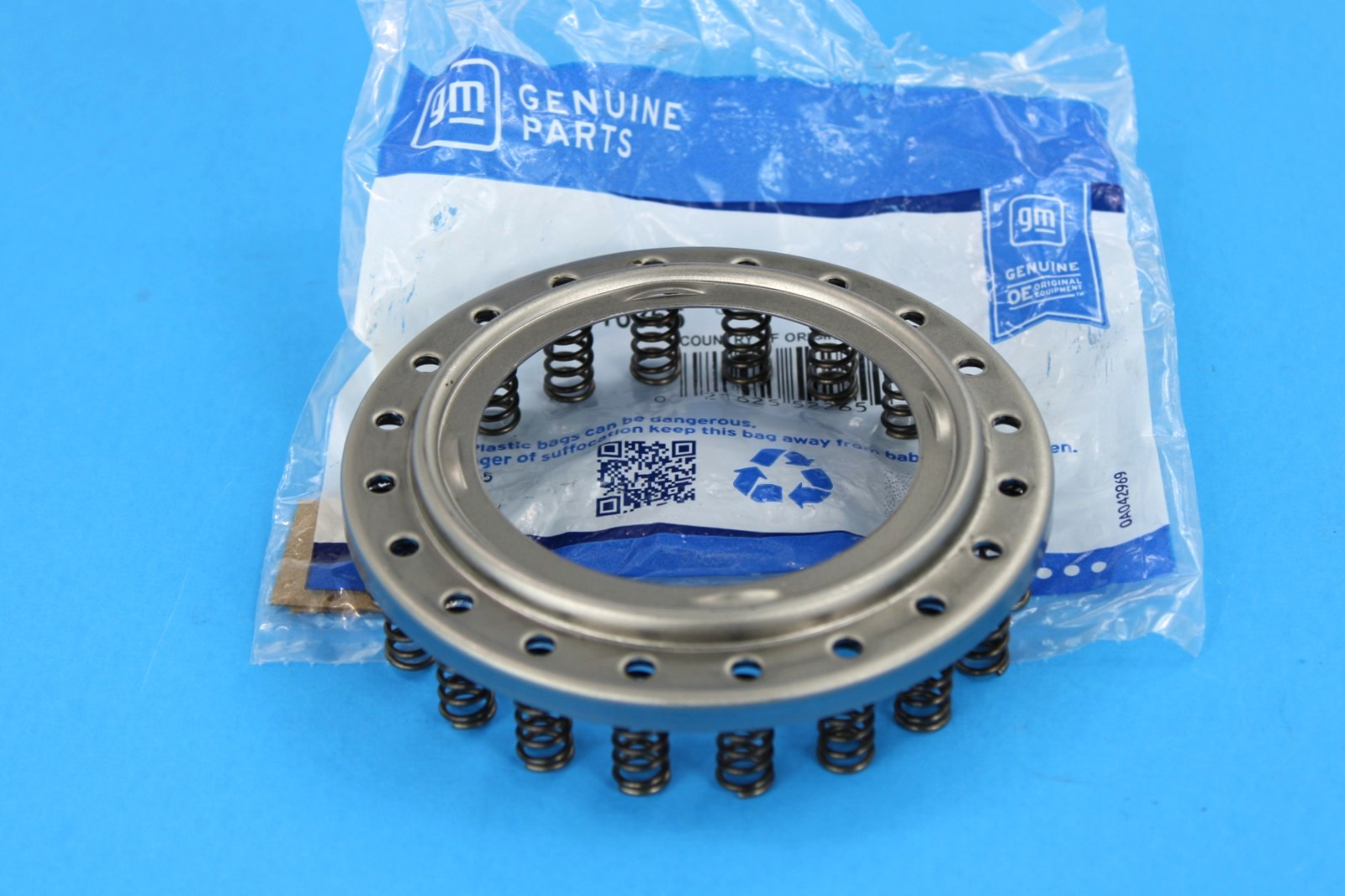 New GM 4L80E Overrun Drum Clutch Piston Spring Retainer Housing Return