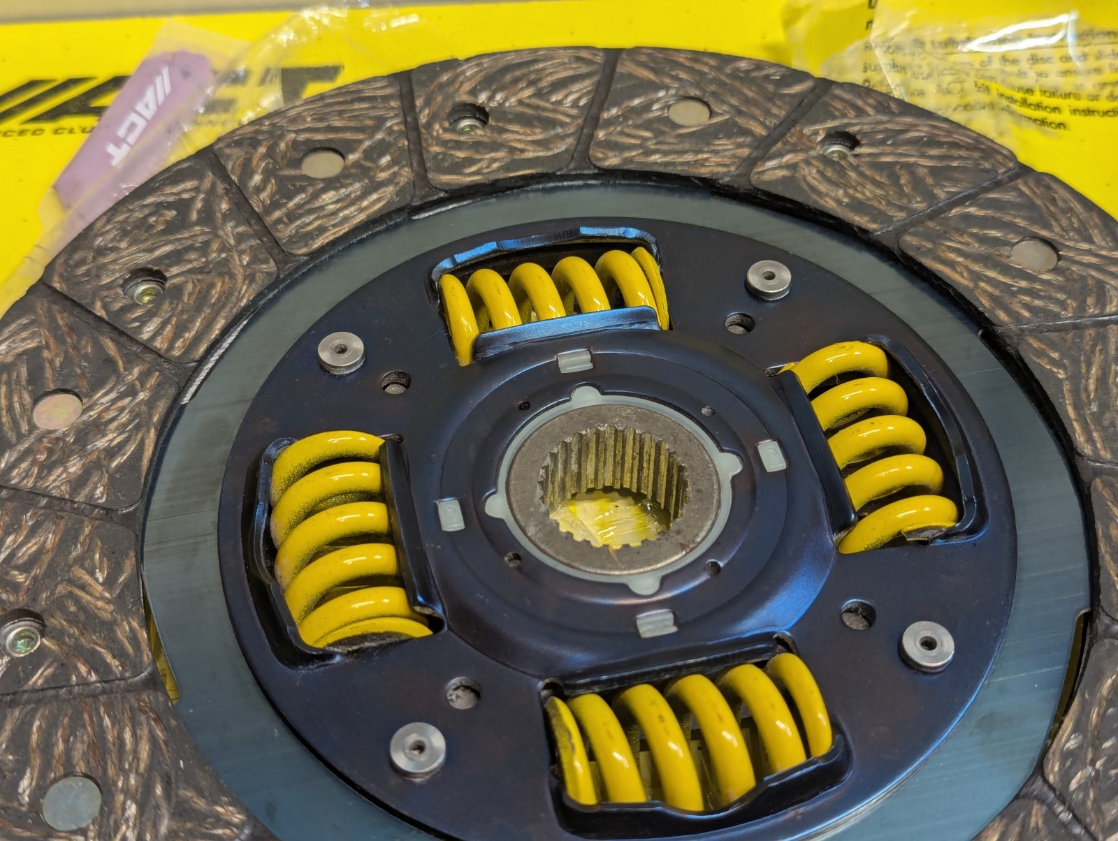 NEW, OPEN BOX: ACT Performance Street Sprung Clutch Disc 3001801