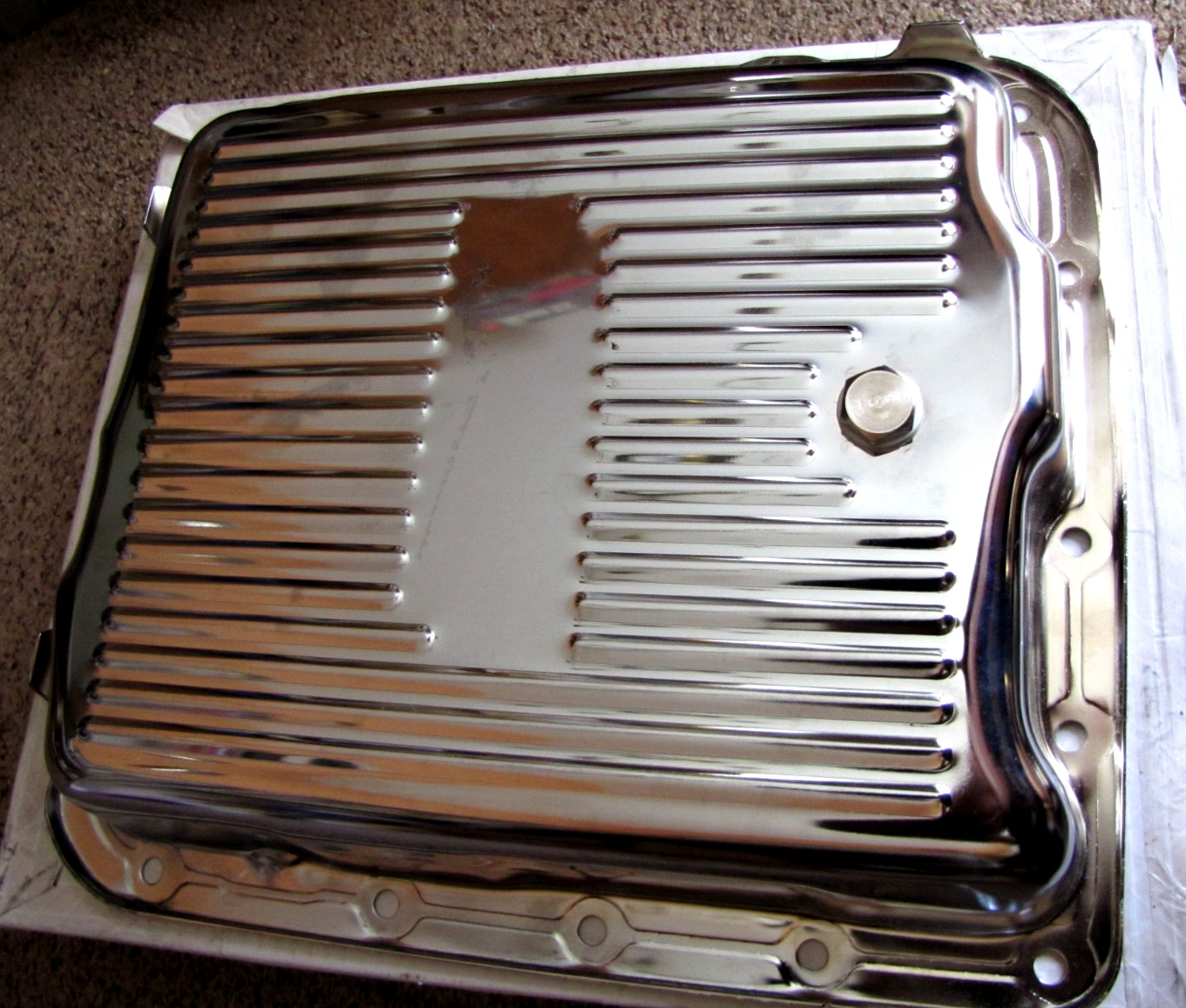 700R4 Transmission Oil Pan- Chrome-Plated, Mr. Gasket 9732