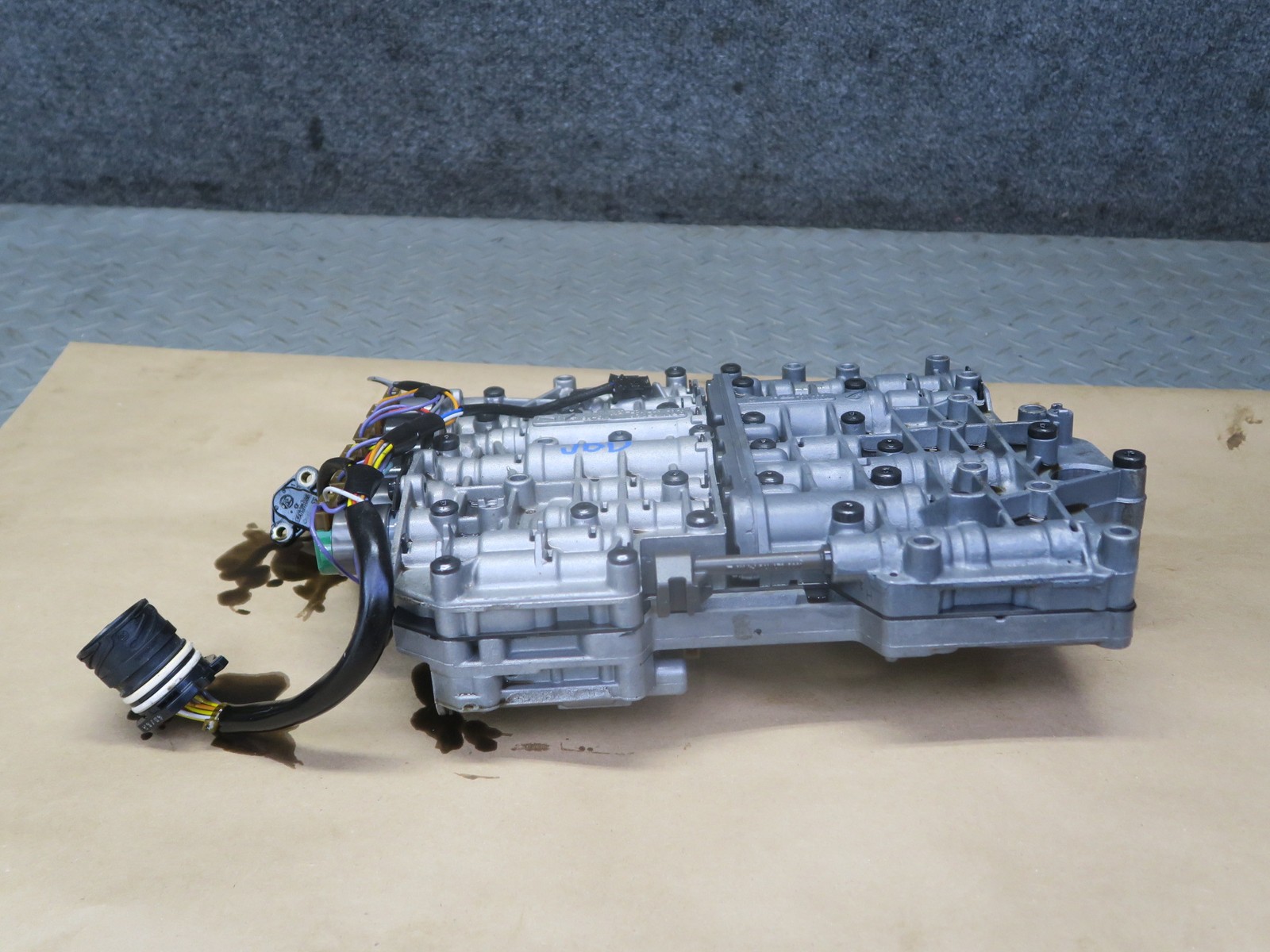 01-03 BMW E46 330Ci 330i A5S 325Z TRANSMISSION VALVE BODY MECHATRONIC OEM