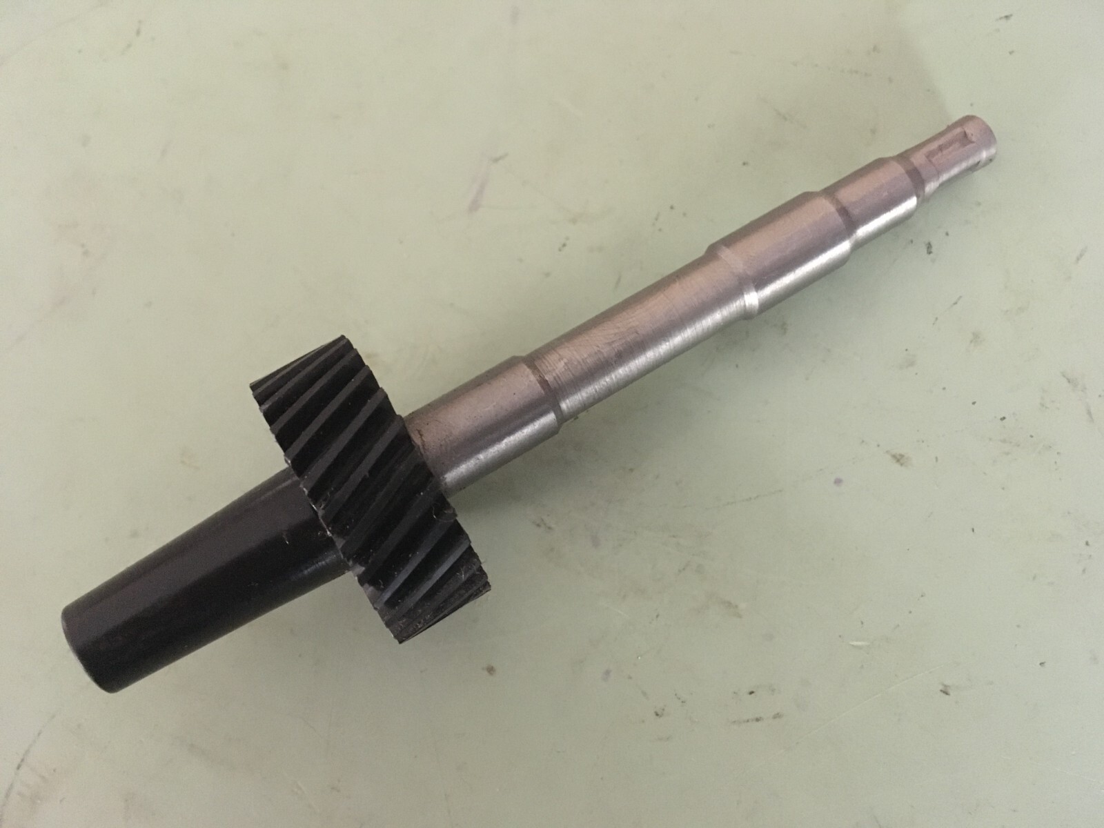 Mopar A833 Manual / 727 Auto Speedometer Gear 29 tooth. See description for app