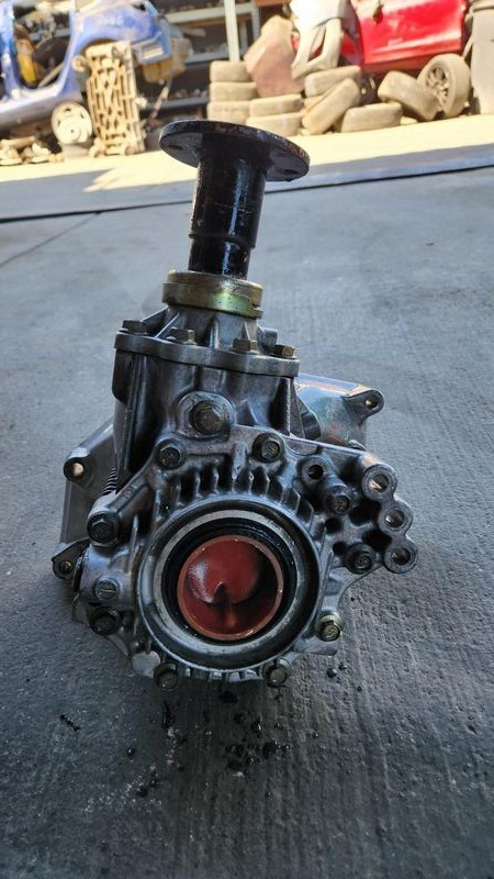 2013 Infiniti JX35 Transfer Case Assembly CVT ID 33100-JP11C OEM