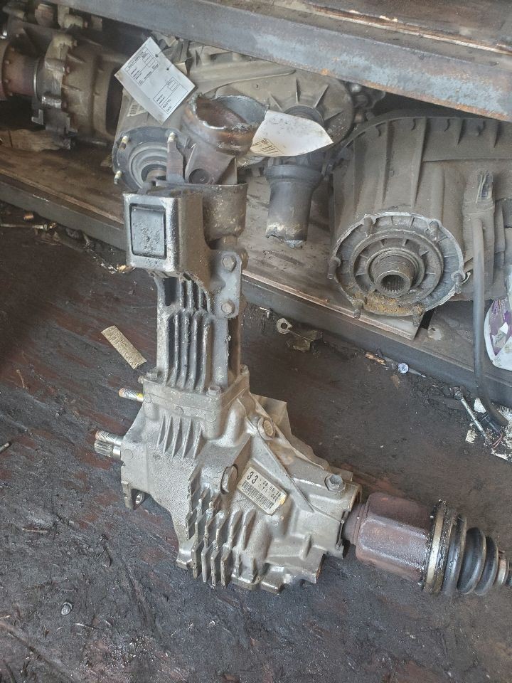Transfer Case Fits 09-10 VIBE 391821
