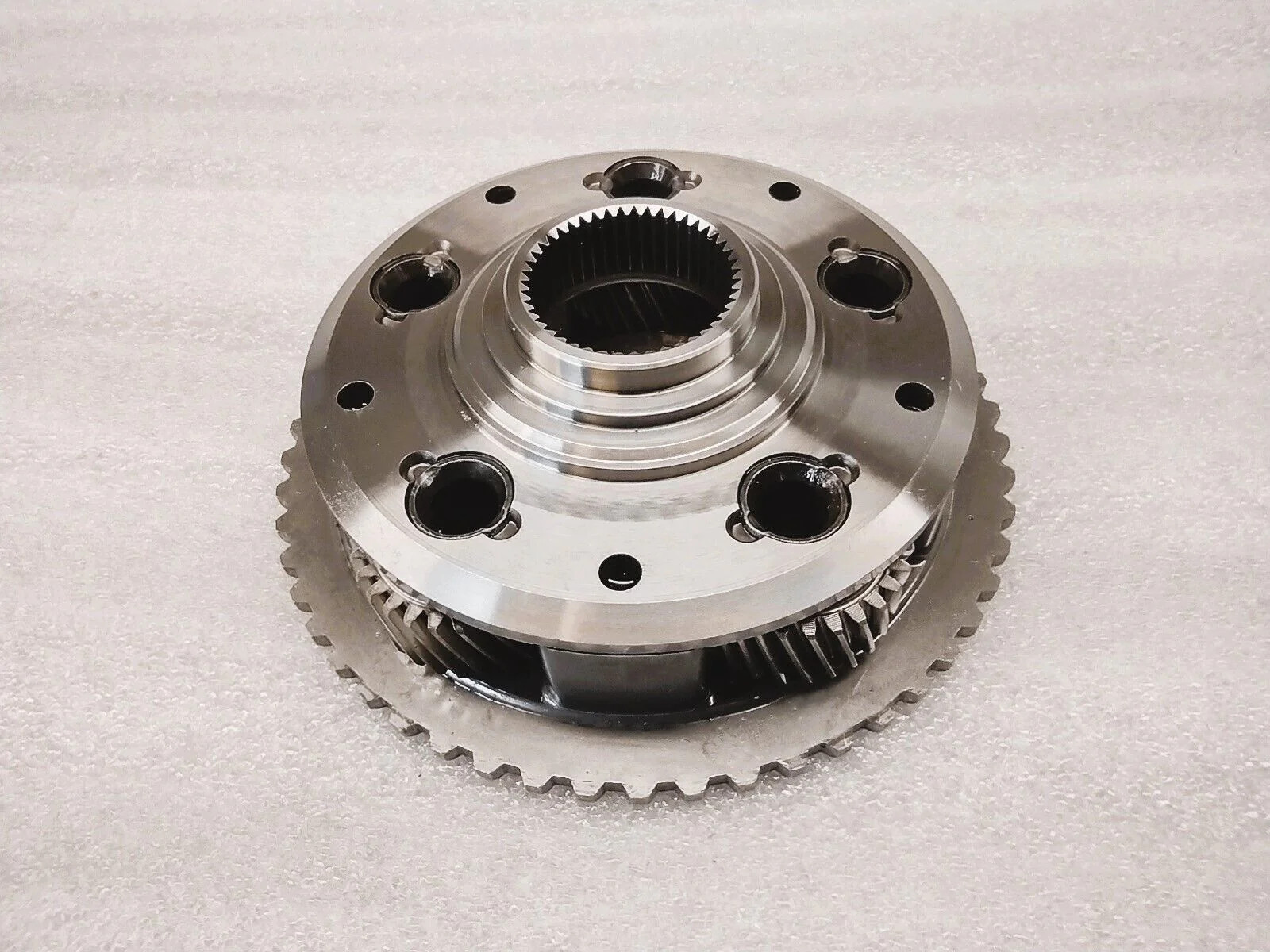 General Motors 6T75 Ford 6F55 Automatic Transmission 5 Gear Output Planet