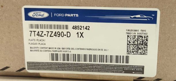 New OEM Ford A/T Valve Body Gasket 6 Speed 2007-2019 MKZ MKS MKT 7T4Z-7Z490-D