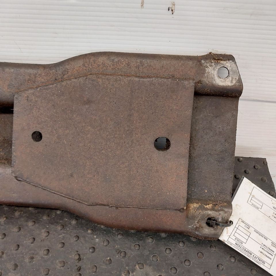 Chevy 1500 Transmission Bar Crossmember 4×4 Mount OEM 1202102