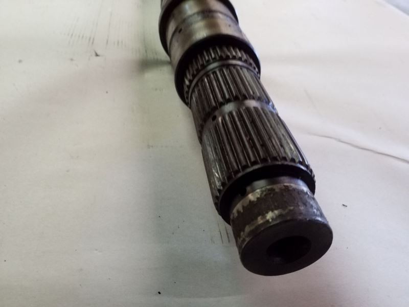 Transfer Case Main Shaft | Fits 2003-2010 Ford F250 F350